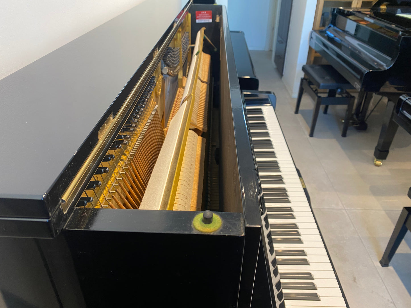פסנתר קיר Yamaha מדגם U1 - יפן